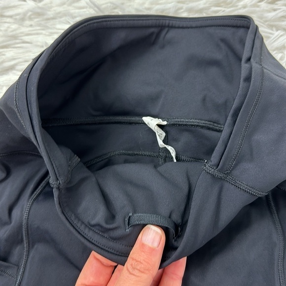 Lululemon Fast And Free Short 10" *Non-Reflective Black - Picture 3 of 6